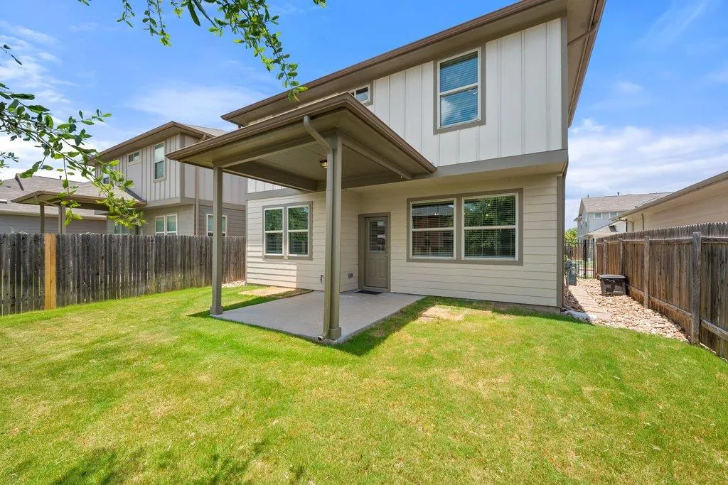 1209 Falconer Way Austin TX 78748