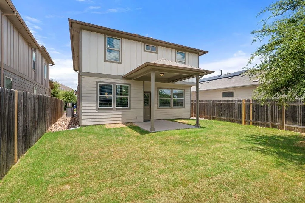 1209 Falconer Way Austin TX 78748