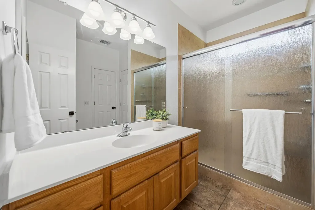 513 Tobin Drive Buda TX 78610