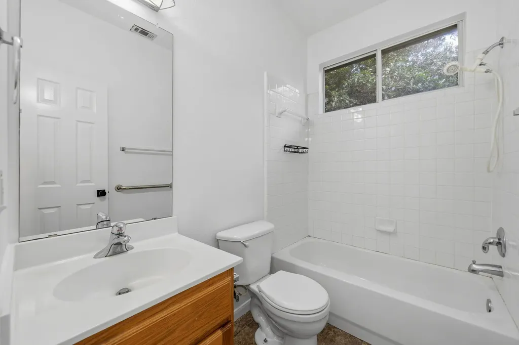 513 Tobin Drive Buda TX 78610