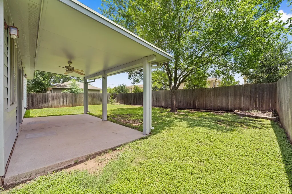 513 Tobin Drive Buda TX 78610