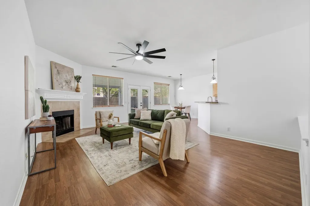 513 Tobin Drive Buda TX 78610