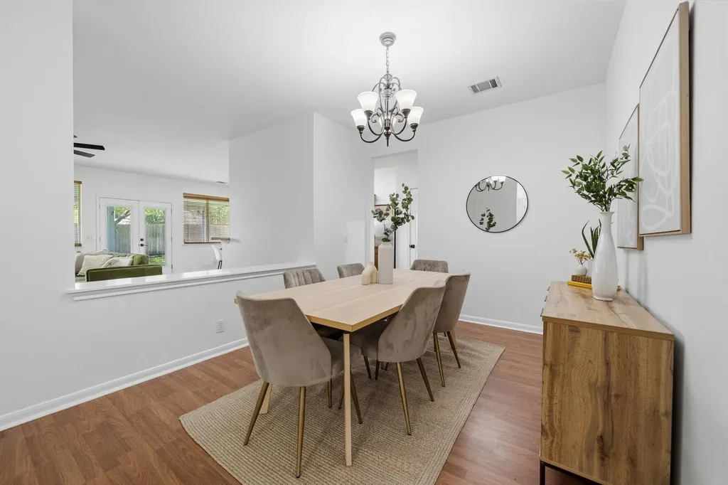 513 Tobin Drive Buda TX 78610
