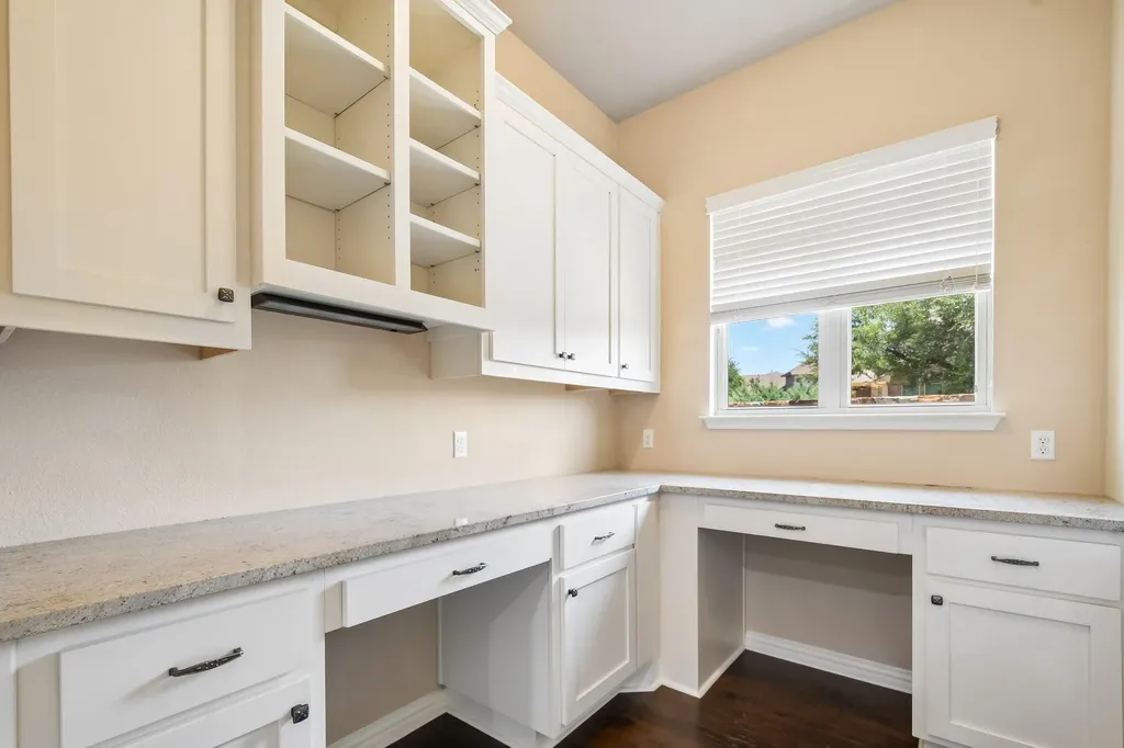 7420 Turnback Ledge Trail Lago Vista TX 78645