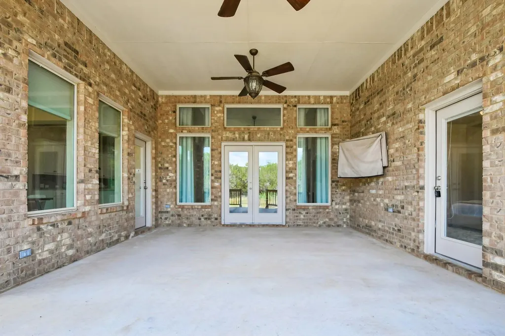 7420 Turnback Ledge Trail Lago Vista TX 78645