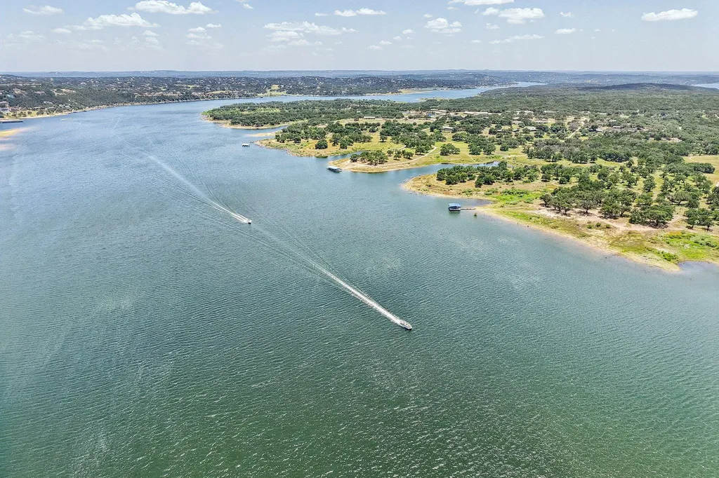 7420 Turnback Ledge Trail Lago Vista TX 78645