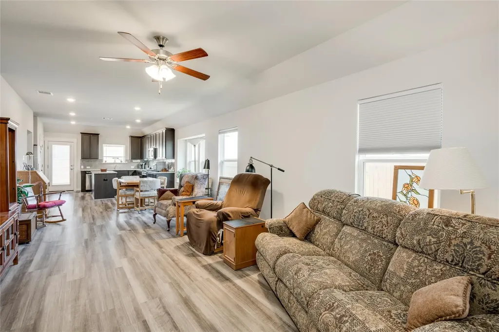 148 Gidran Trail Georgetown TX 78626