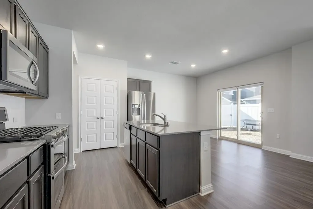 7800 Moody Bend Austin TX 78744