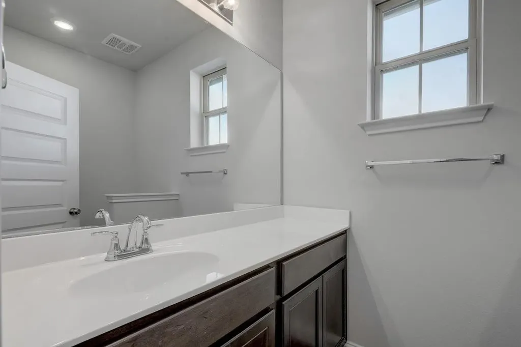 7800 Moody Bend Austin TX 78744