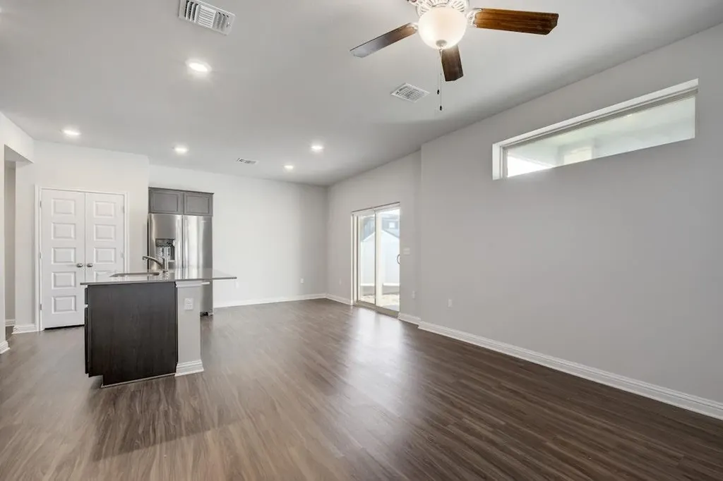 7800 Moody Bend Austin TX 78744