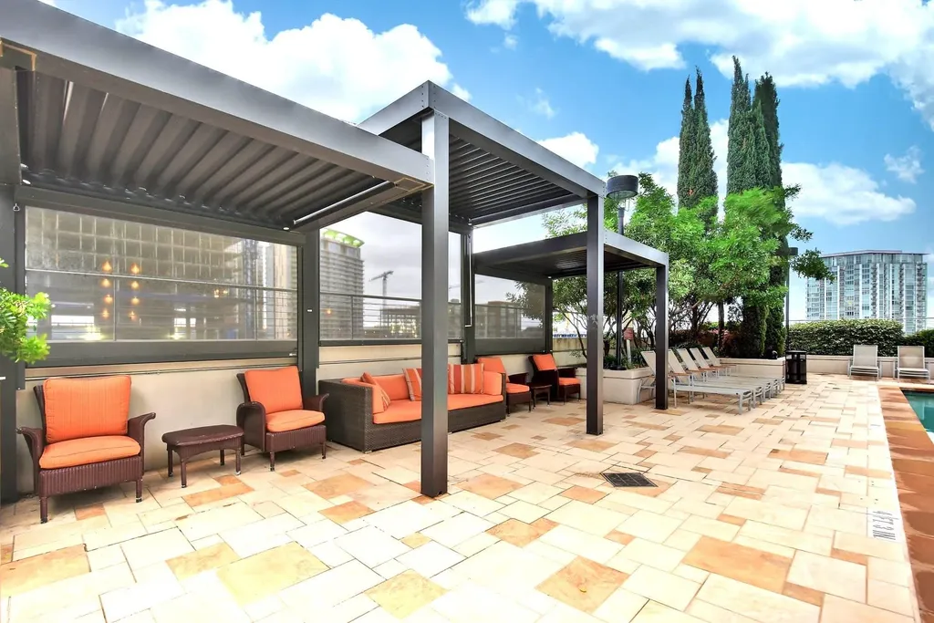 360 Nueces Street Austin TX 78701