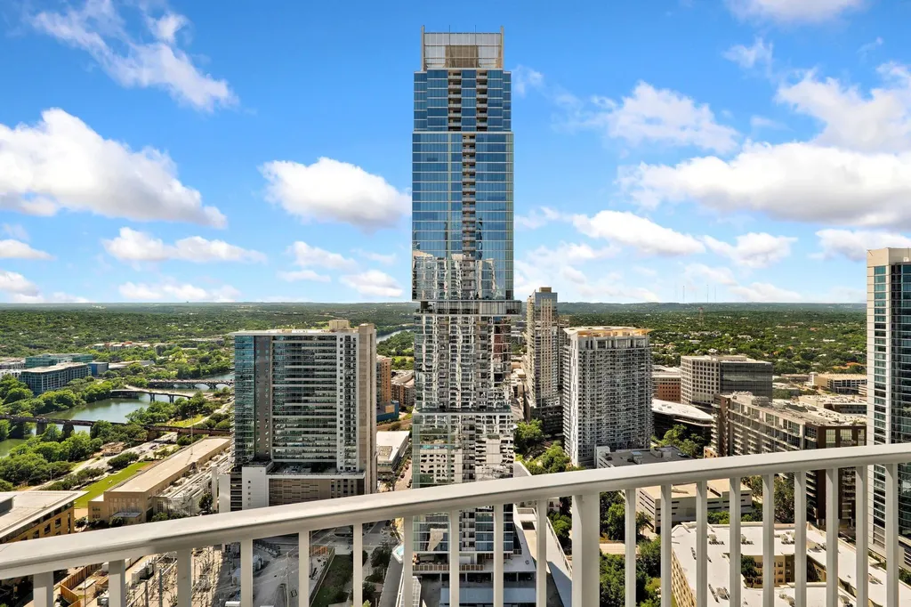 360 Nueces Street Austin TX 78701