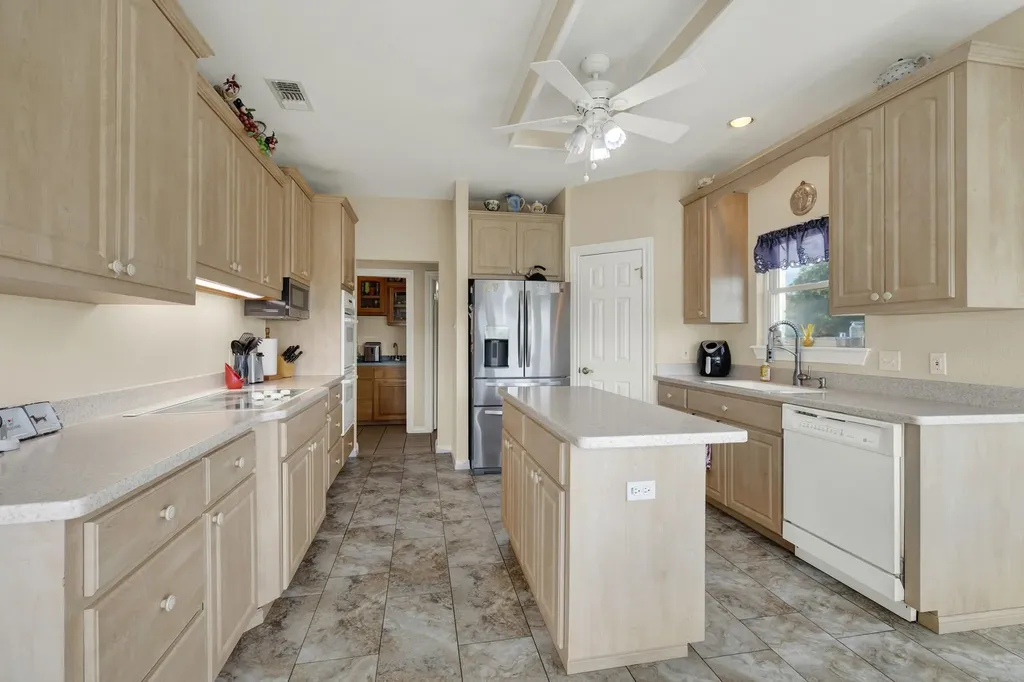 163 Riedel Lane Canyon Lake TX 78133