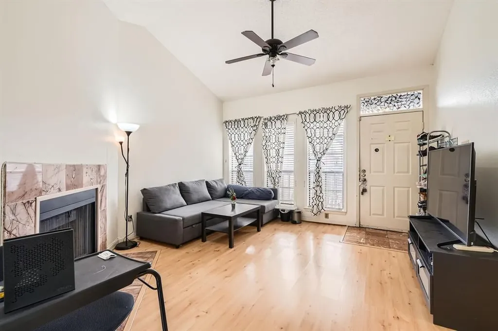 711 W 21st Street Austin TX 78705