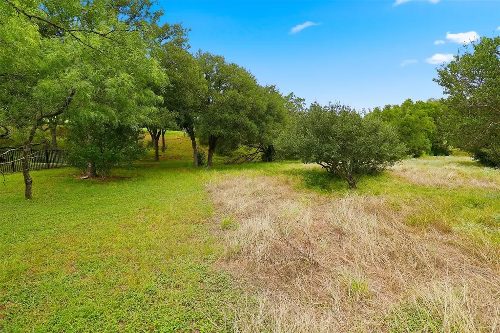 1904 Fault Line Drive Horseshoe Bay TX 78657