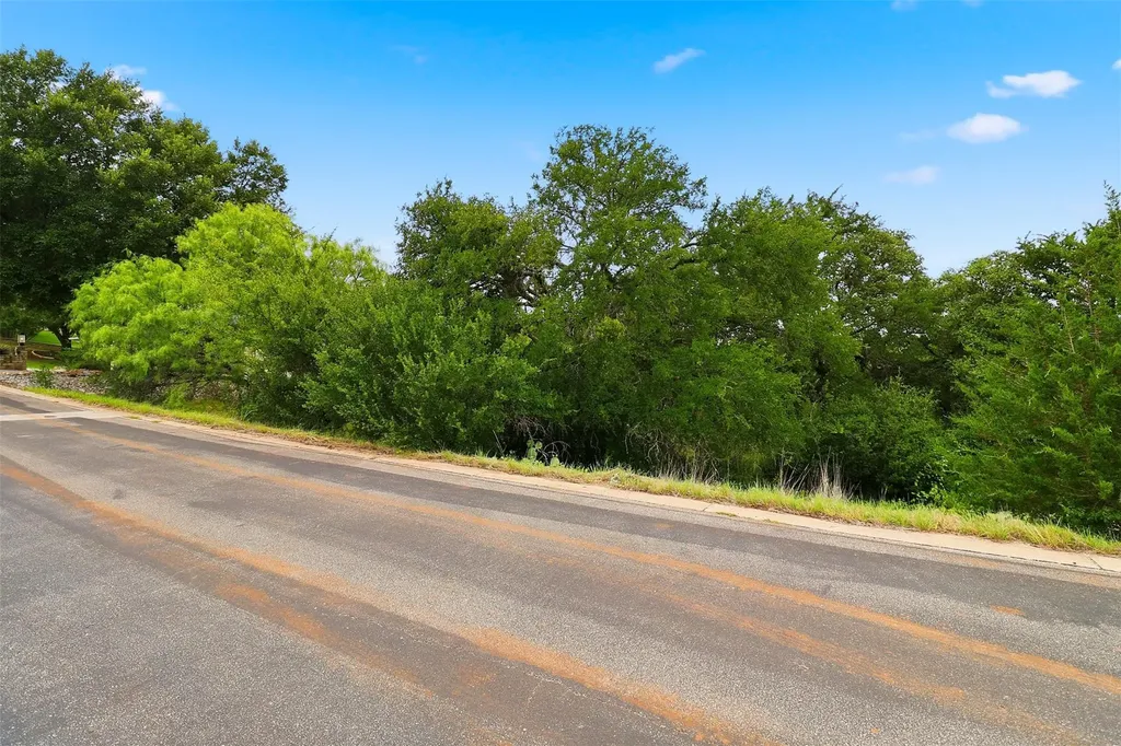 1904 Fault Line Drive Horseshoe Bay TX 78657