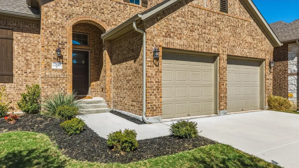 22610 Fountaingrass Lane Lago Vista TX 78645