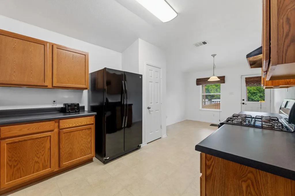 12601 Wayne Spur Lane Elgin TX 78621