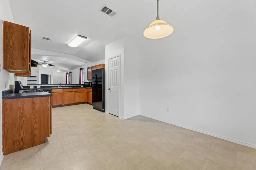 12601 Wayne Spur Lane Elgin TX 78621