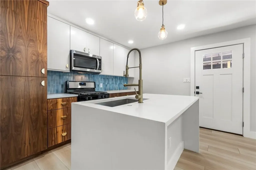1509 Braes Ridge 1&2 Drive Austin TX 78723