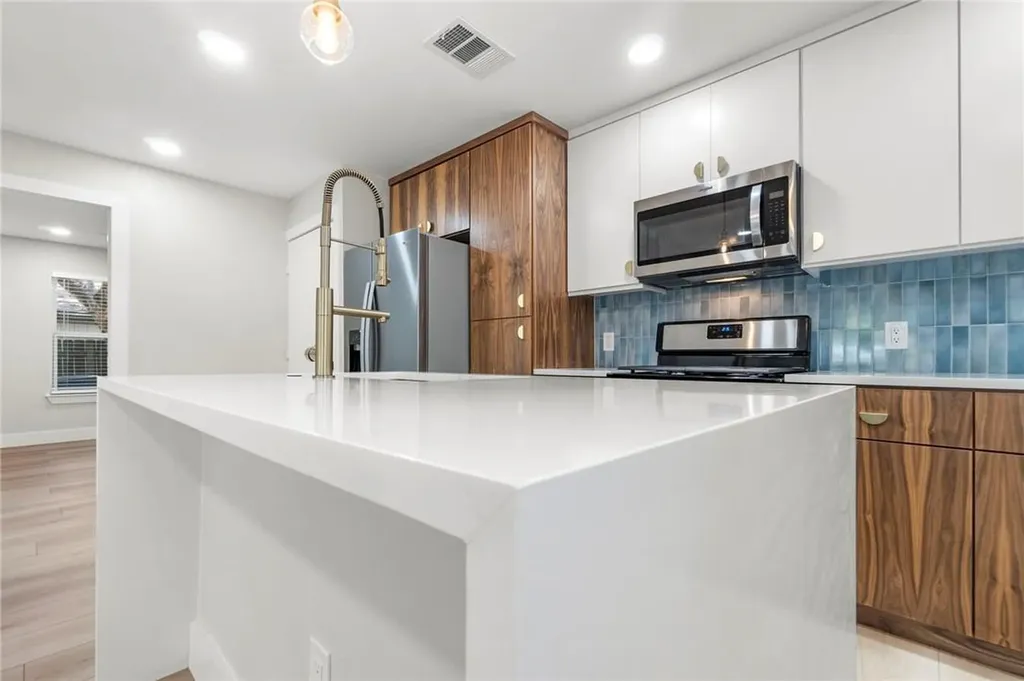 1509 Braes Ridge 1&2 Drive Austin TX 78723