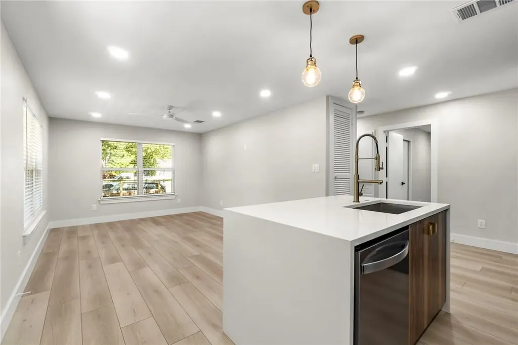1509 Braes Ridge 1&2 Drive Austin TX 78723