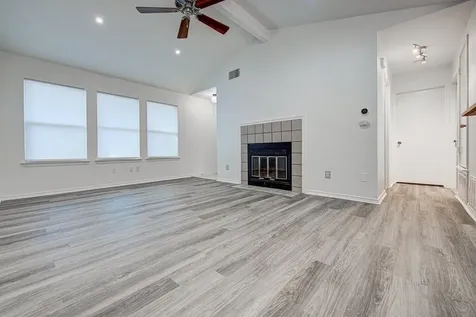 12323 Tomanet Trail Austin TX 78758
