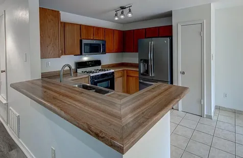 12323 Tomanet Trail Austin TX 78758