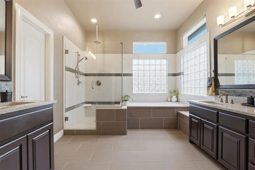 107 W Majestic Oak Lane Georgetown TX 78633