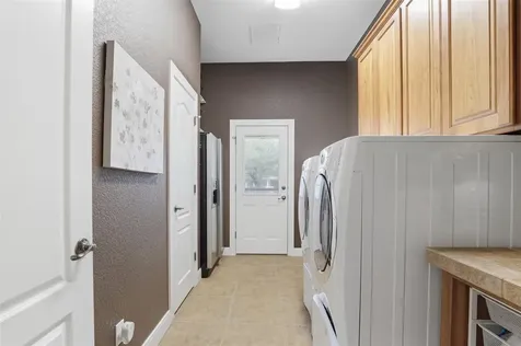 107 W Majestic Oak Lane Georgetown TX 78633