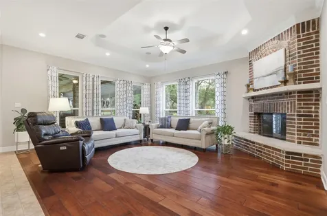 107 W Majestic Oak Lane Georgetown TX 78633