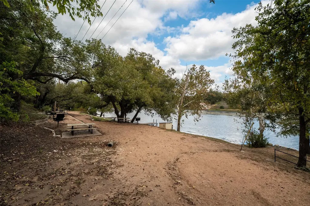 14414 Hunters Pass Austin TX 78734