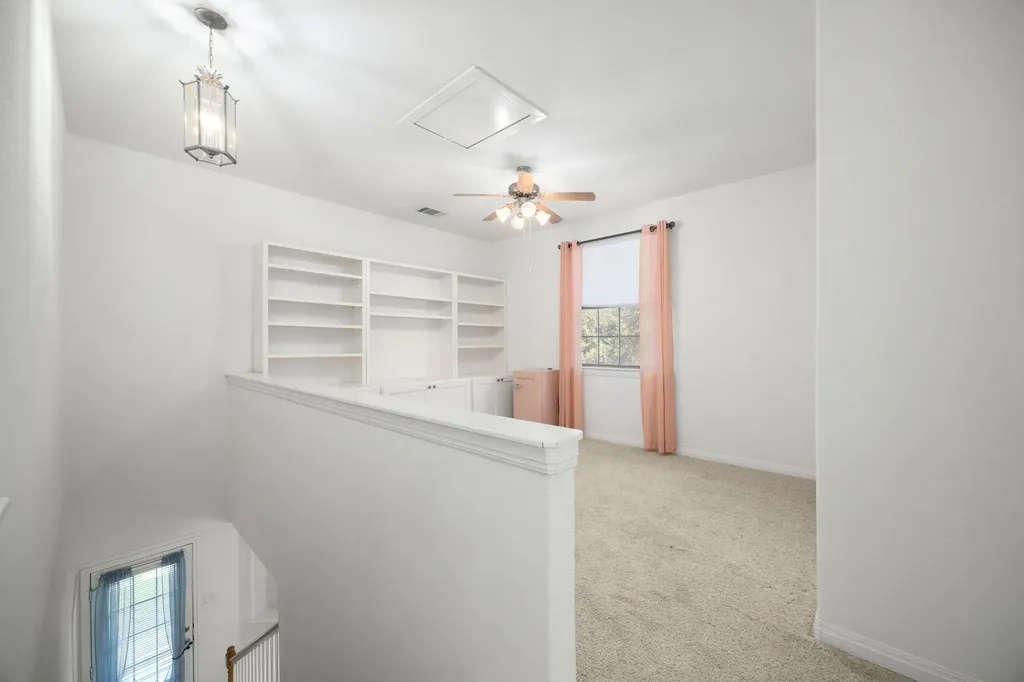 12701 Venice Lane Austin TX 78750