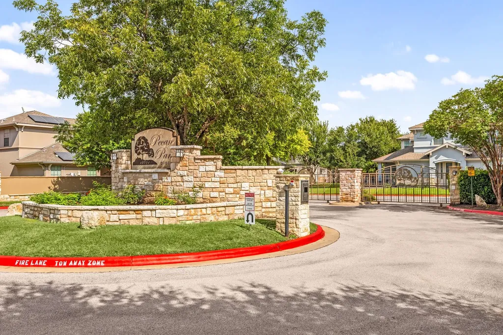 12701 Venice Lane Austin TX 78750