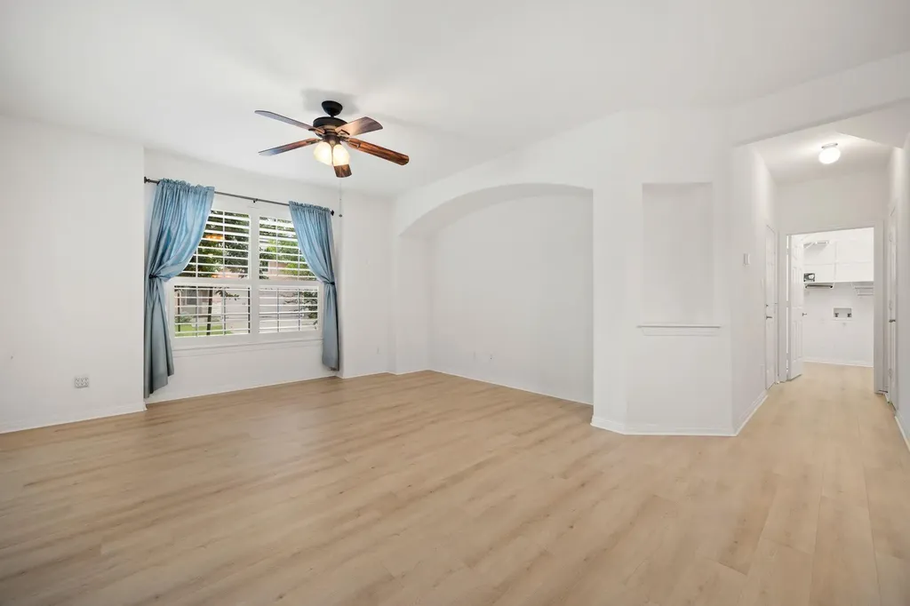 12701 Venice Lane Austin TX 78750