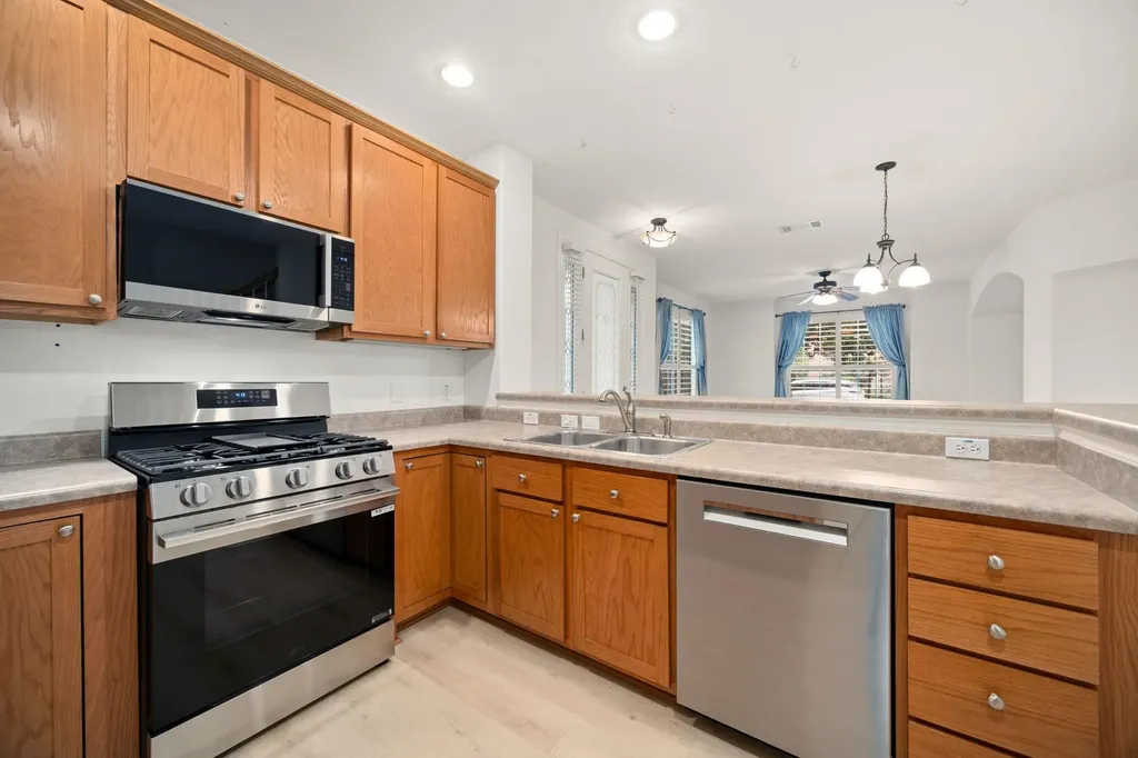 12701 Venice Lane Austin TX 78750