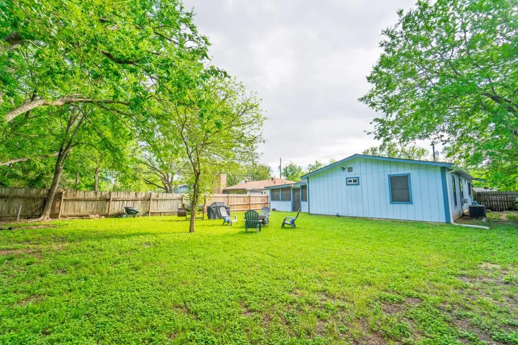 5215 Overbrook Drive Austin TX 78723