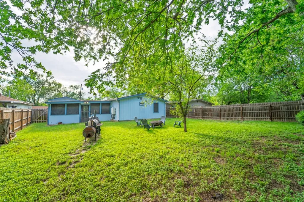 5215 Overbrook Drive Austin TX 78723