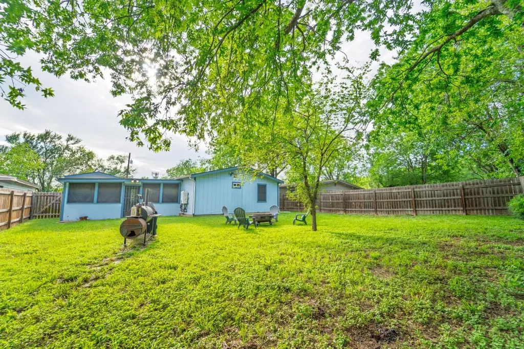 5215 Overbrook Drive Austin TX 78723