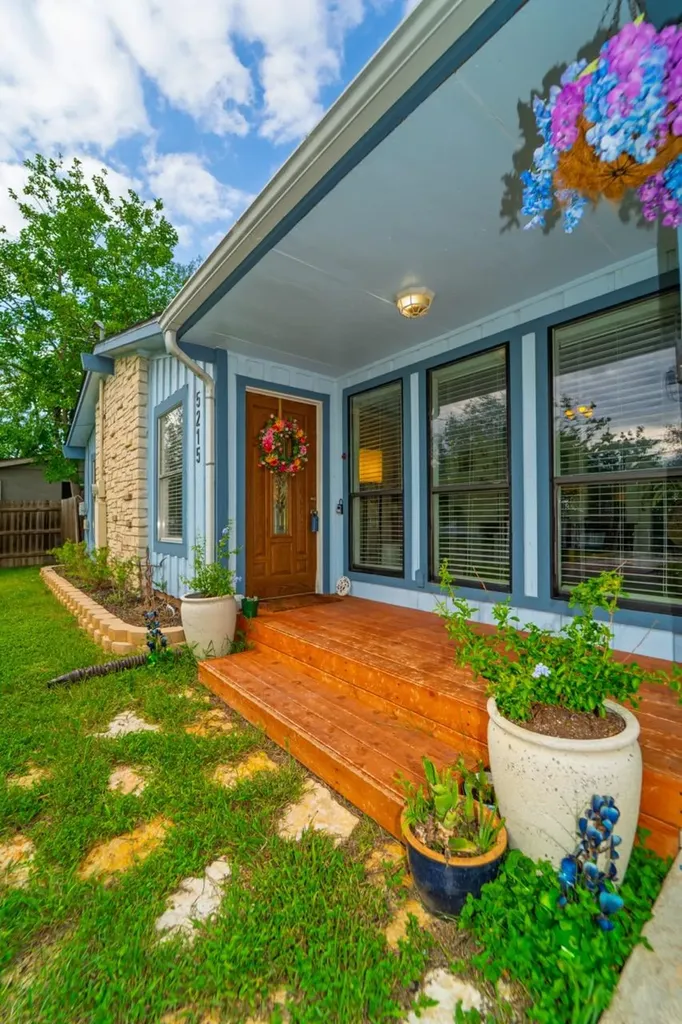 5215 Overbrook Drive Austin TX 78723
