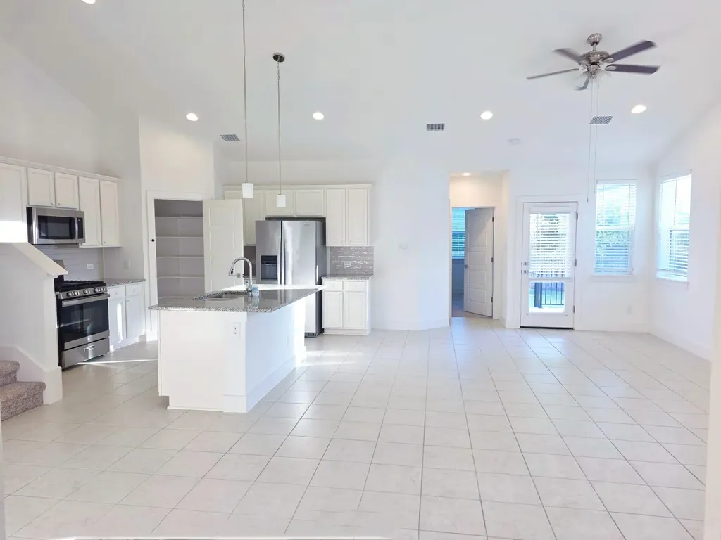 150 Elisha Drive Liberty Hill TX 78642