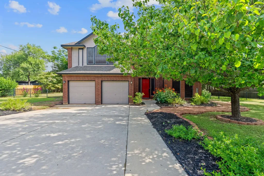 222 Primrose Drive Kyle TX 78640