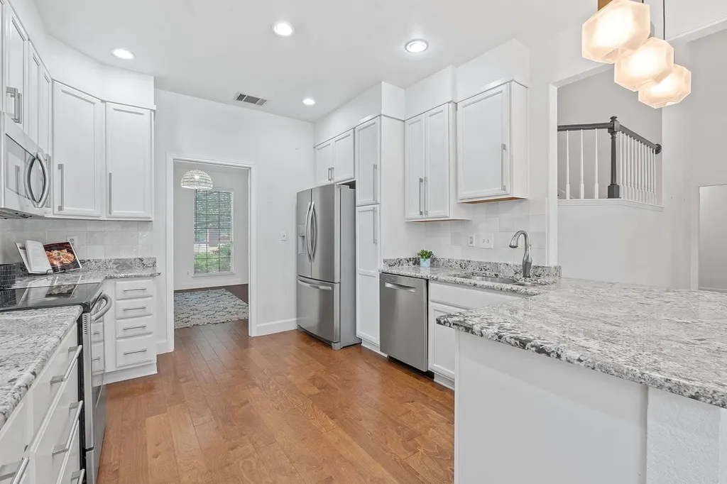 222 Primrose Drive Kyle TX 78640