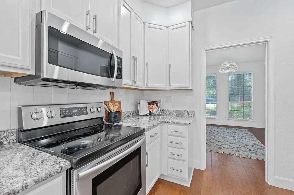 222 Primrose Drive Kyle TX 78640