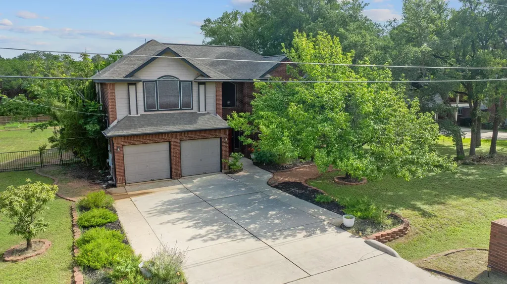 222 Primrose Drive Kyle TX 78640