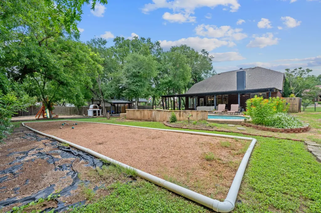 222 Primrose Drive Kyle TX 78640