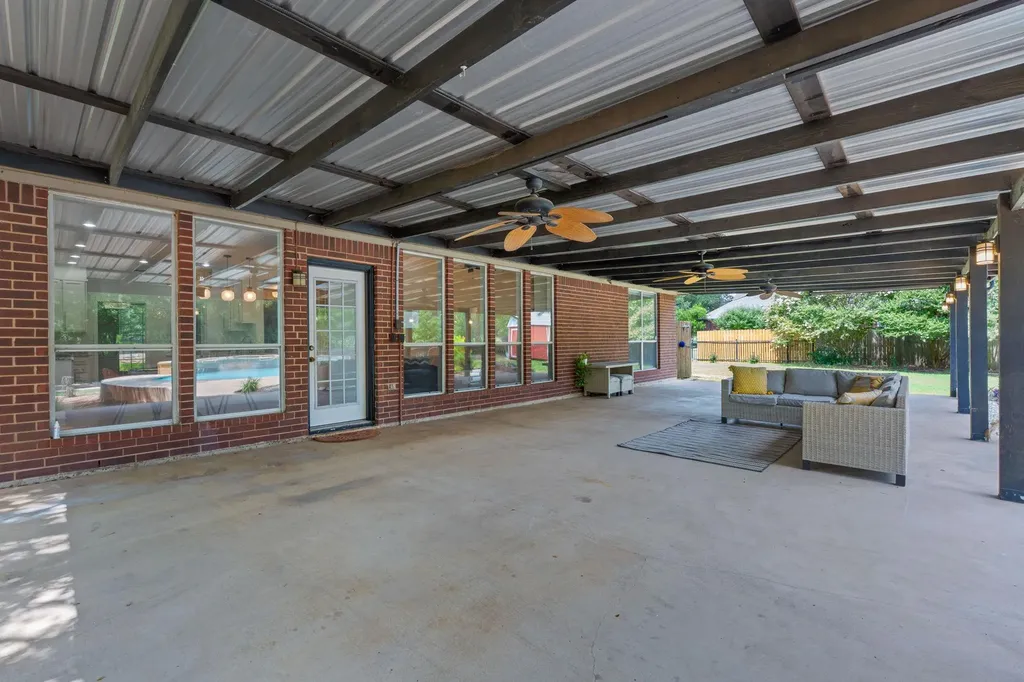 222 Primrose Drive Kyle TX 78640