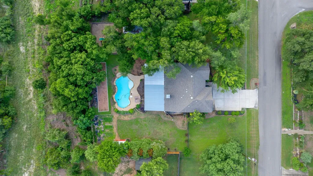 222 Primrose Drive Kyle TX 78640