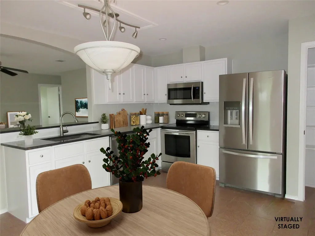 115 Rei Tang Loop Kyle TX 78640