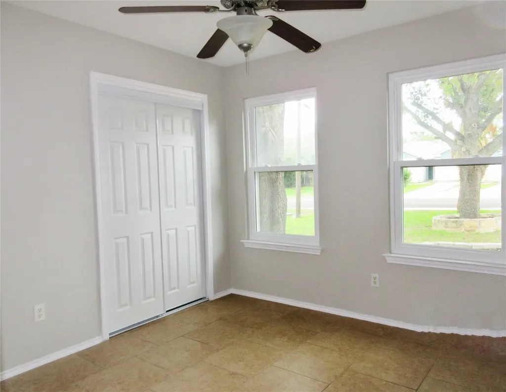 115 Rei Tang Loop Kyle TX 78640
